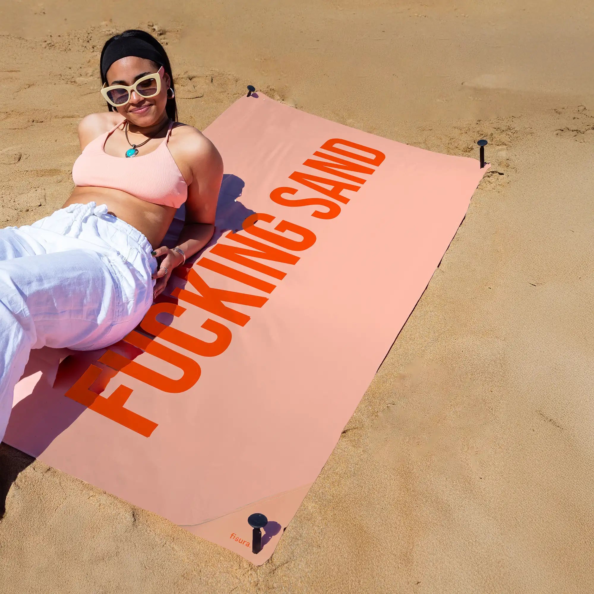 Toalla playa "fucking sand" naranja