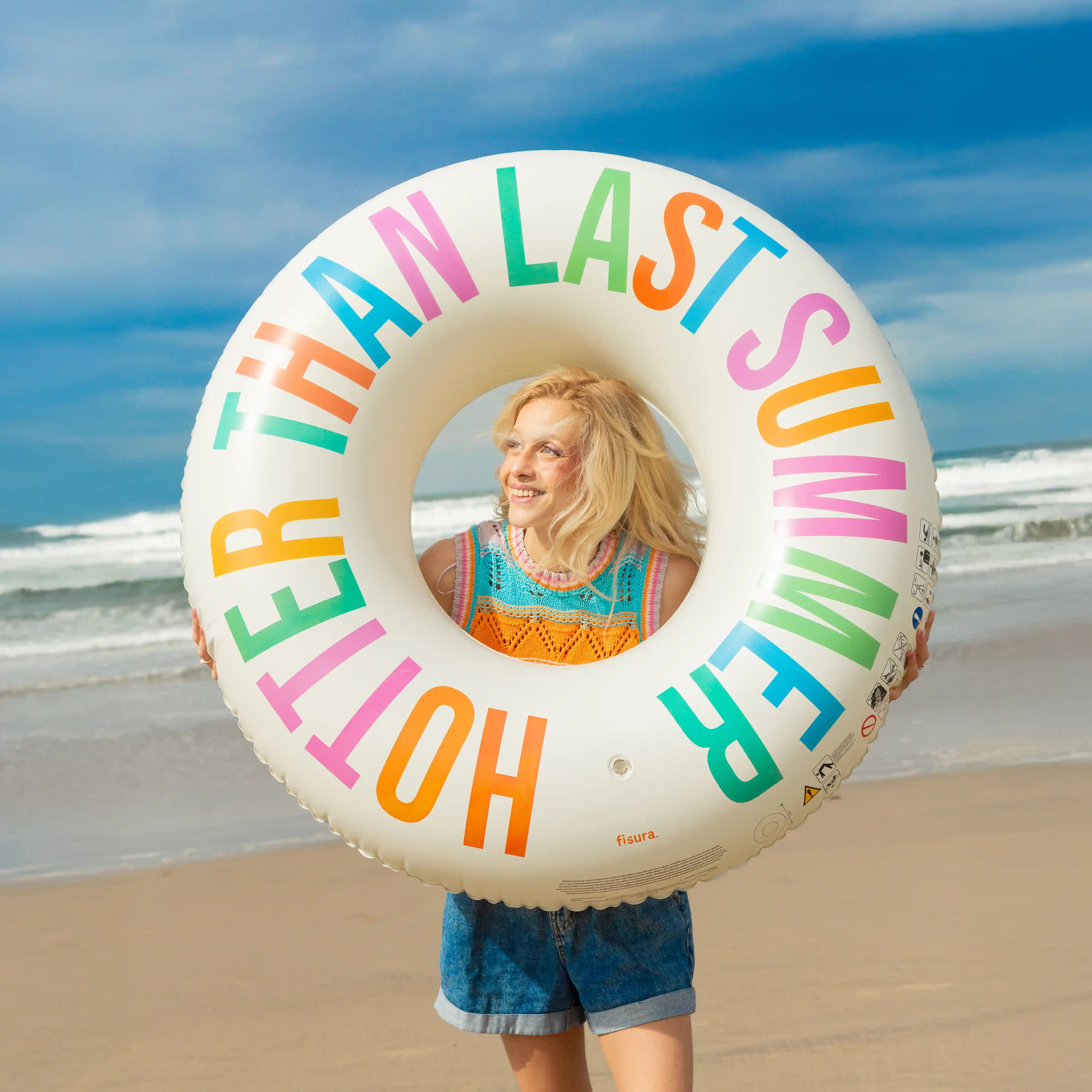 Flotador “Hotter than last summer”
