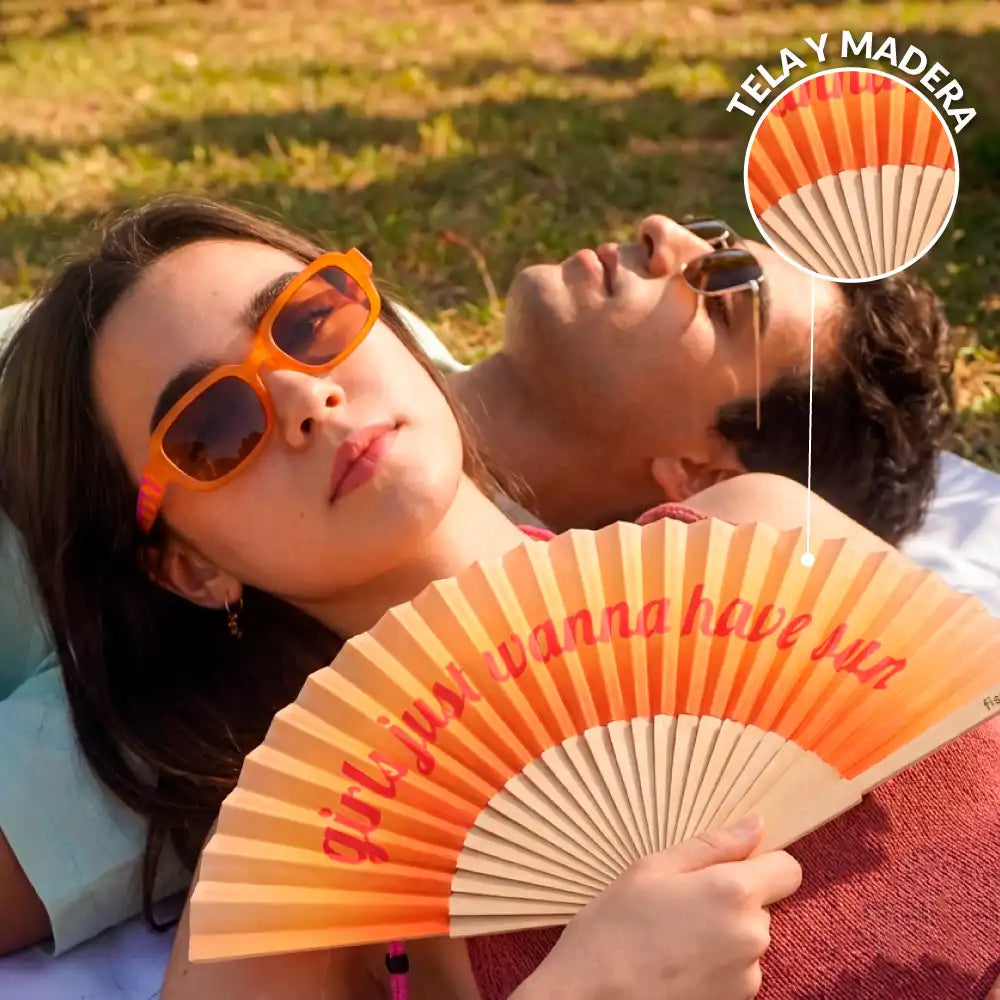 Abanico "Girls just wanna have sun"