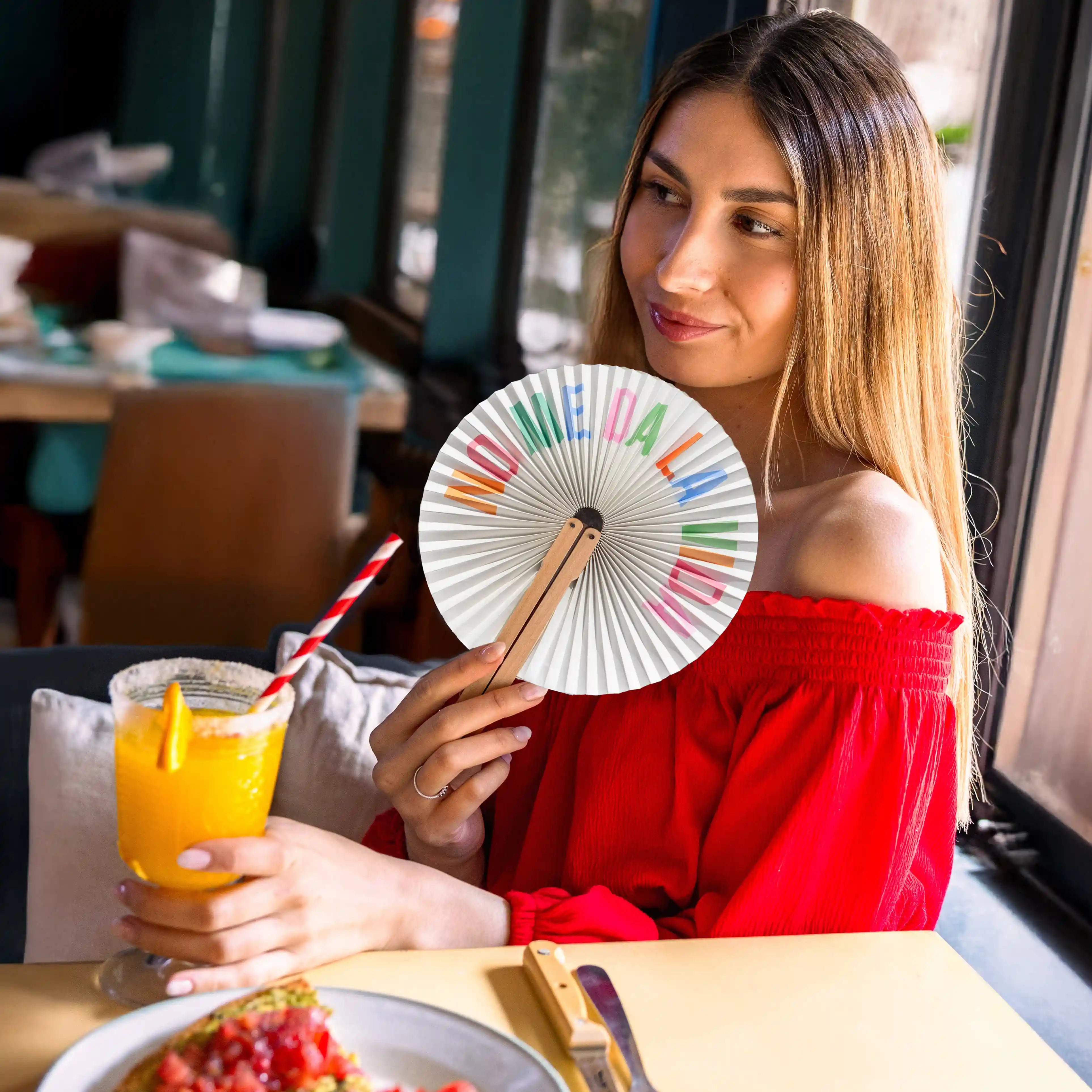 Abanico pai pai “No me da la vida”