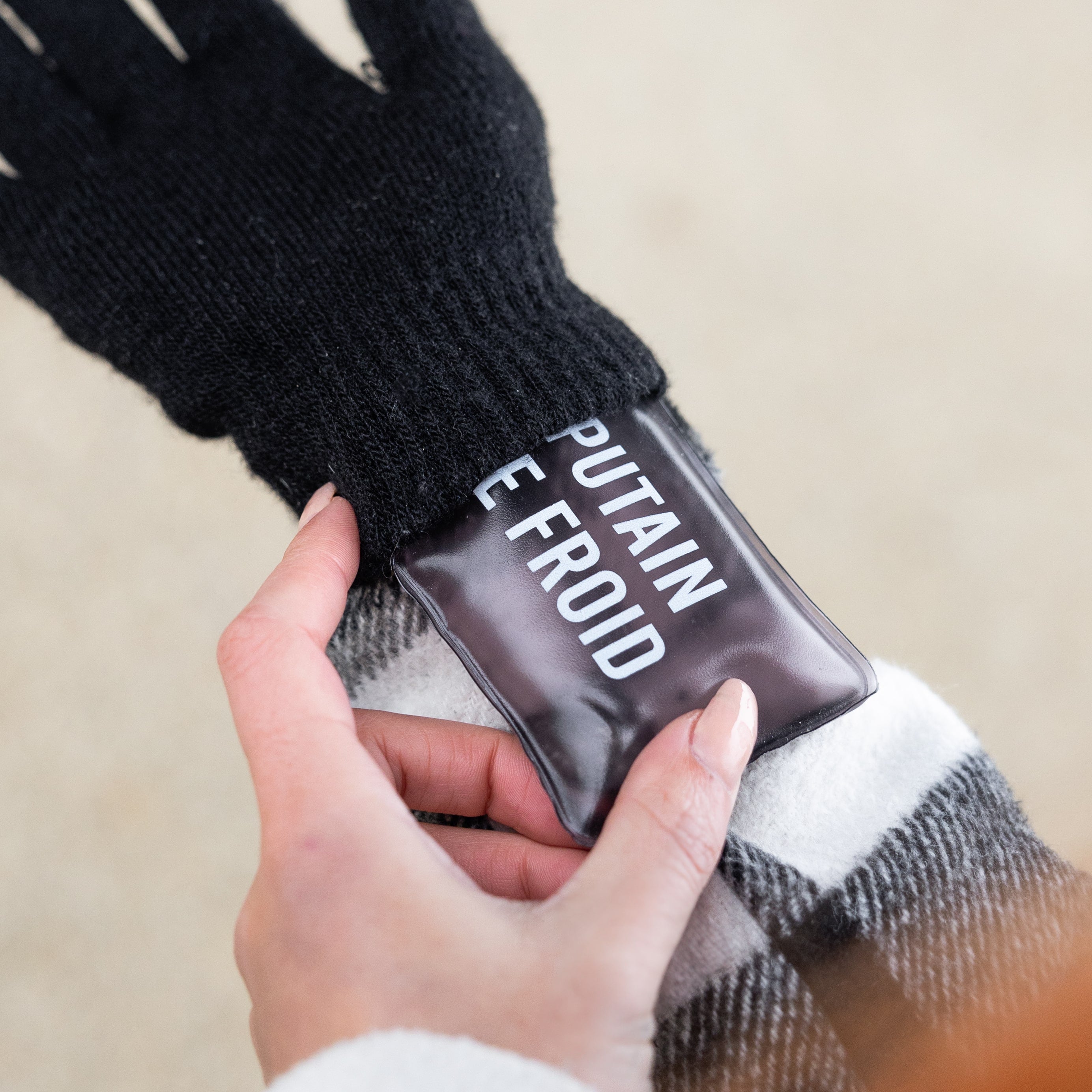 Pack de 4 calentadores de manos “Putain de froid"