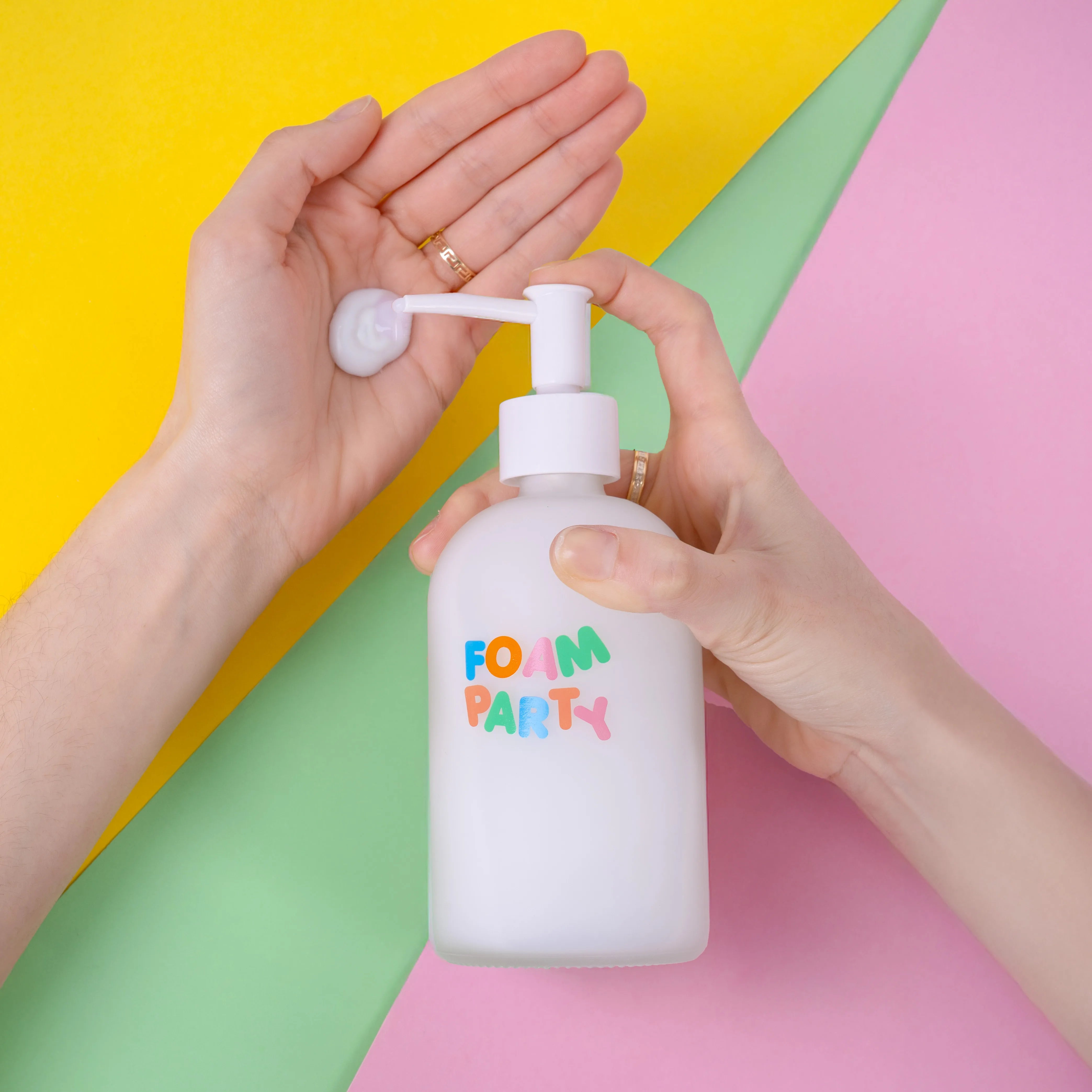 Dispensador de jabón “Foam party"