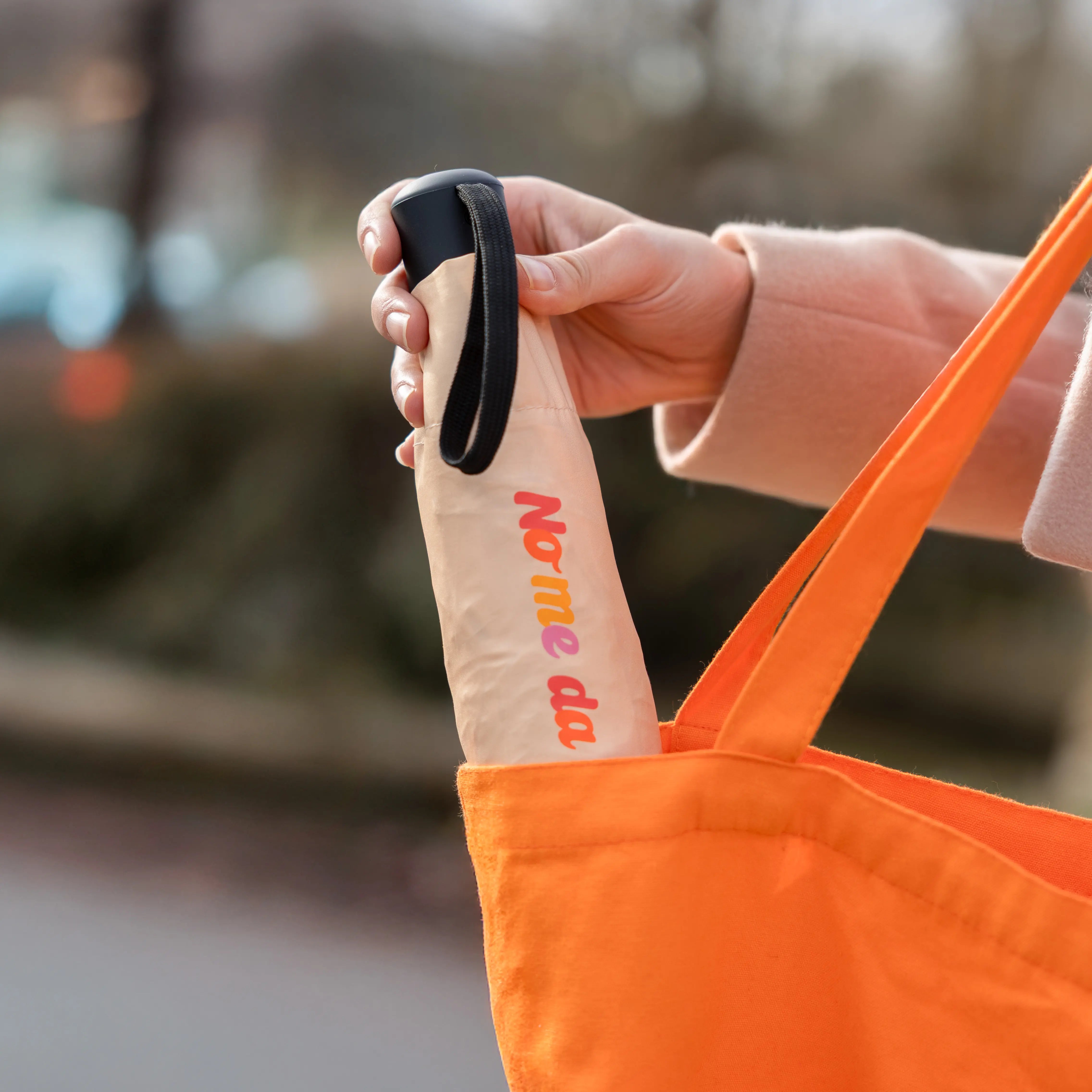 Paraguas plegable “No me da la vida”