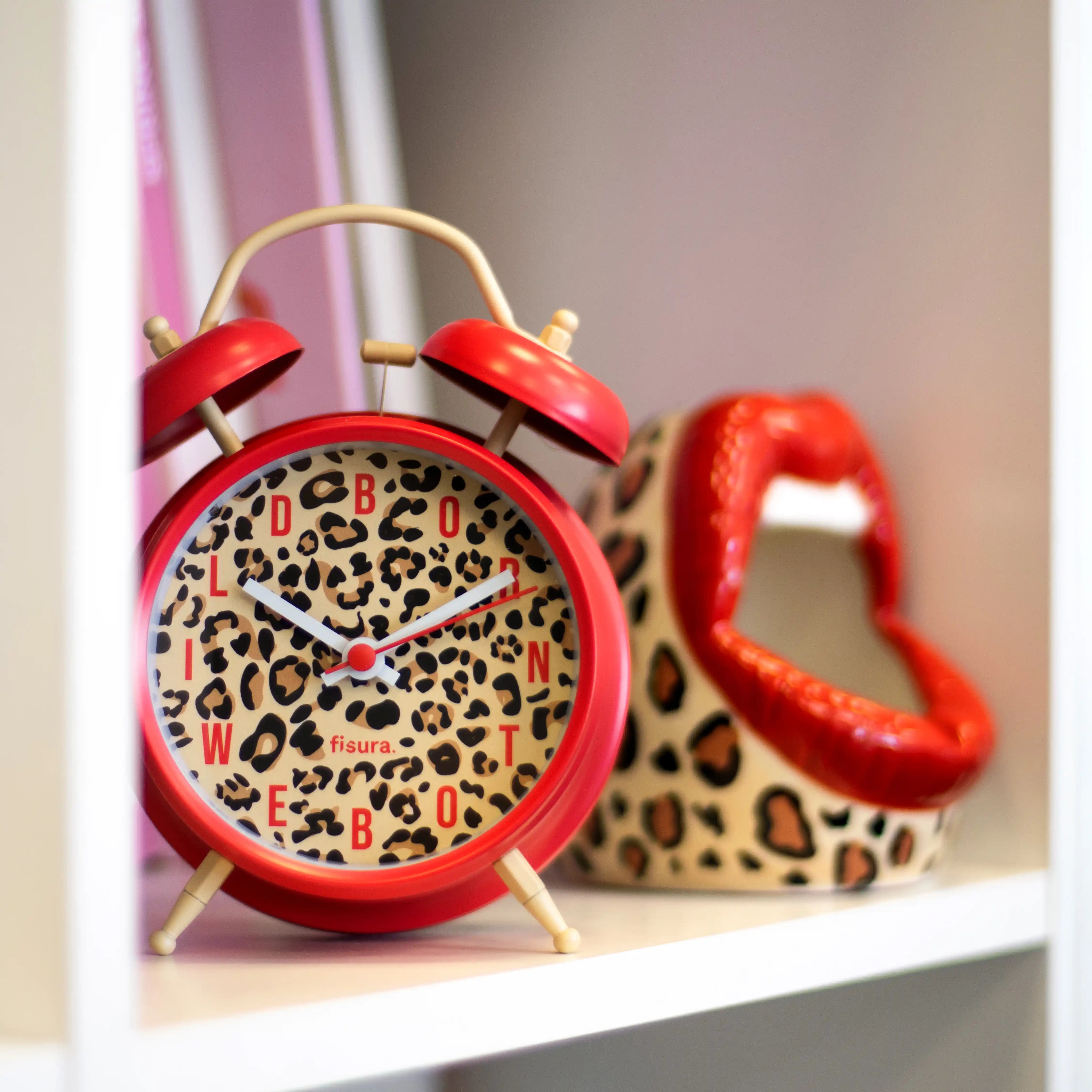 Reloj despertador retro “Leopardo”