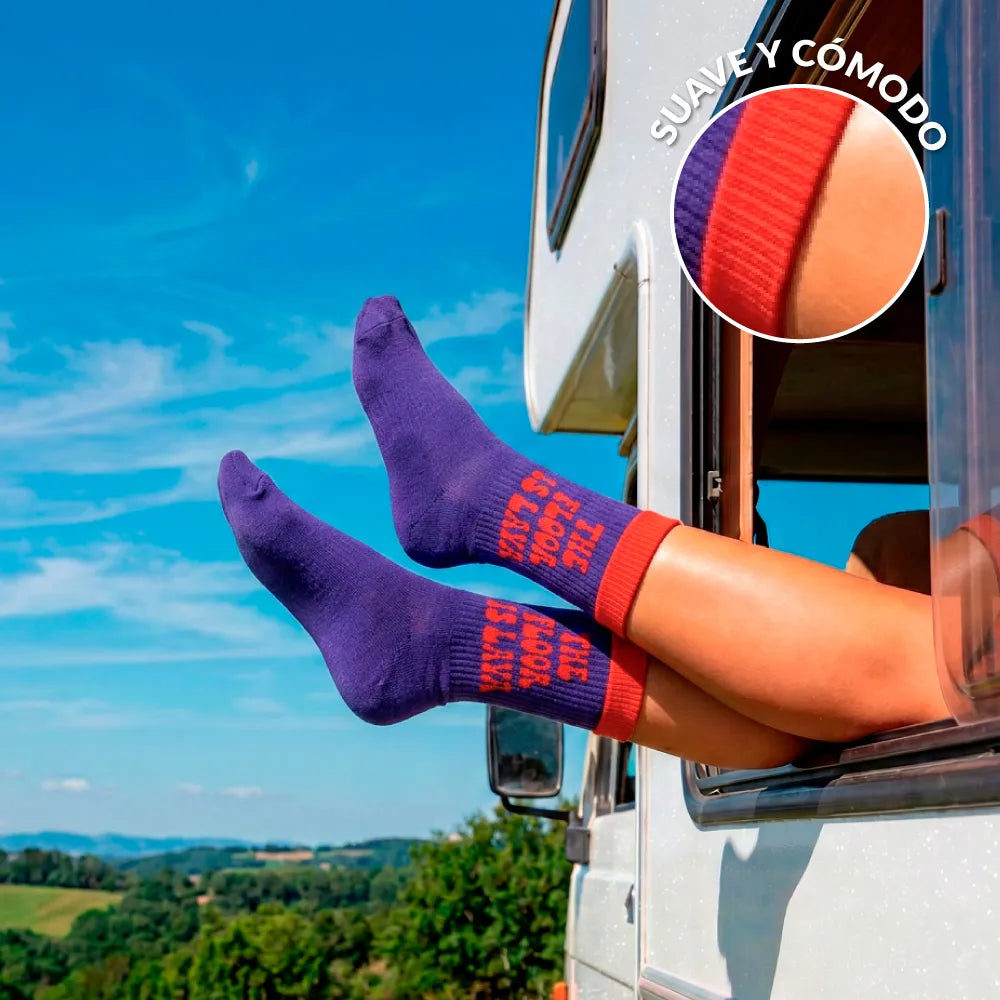 Calcetines Unisex “The floor is lava”