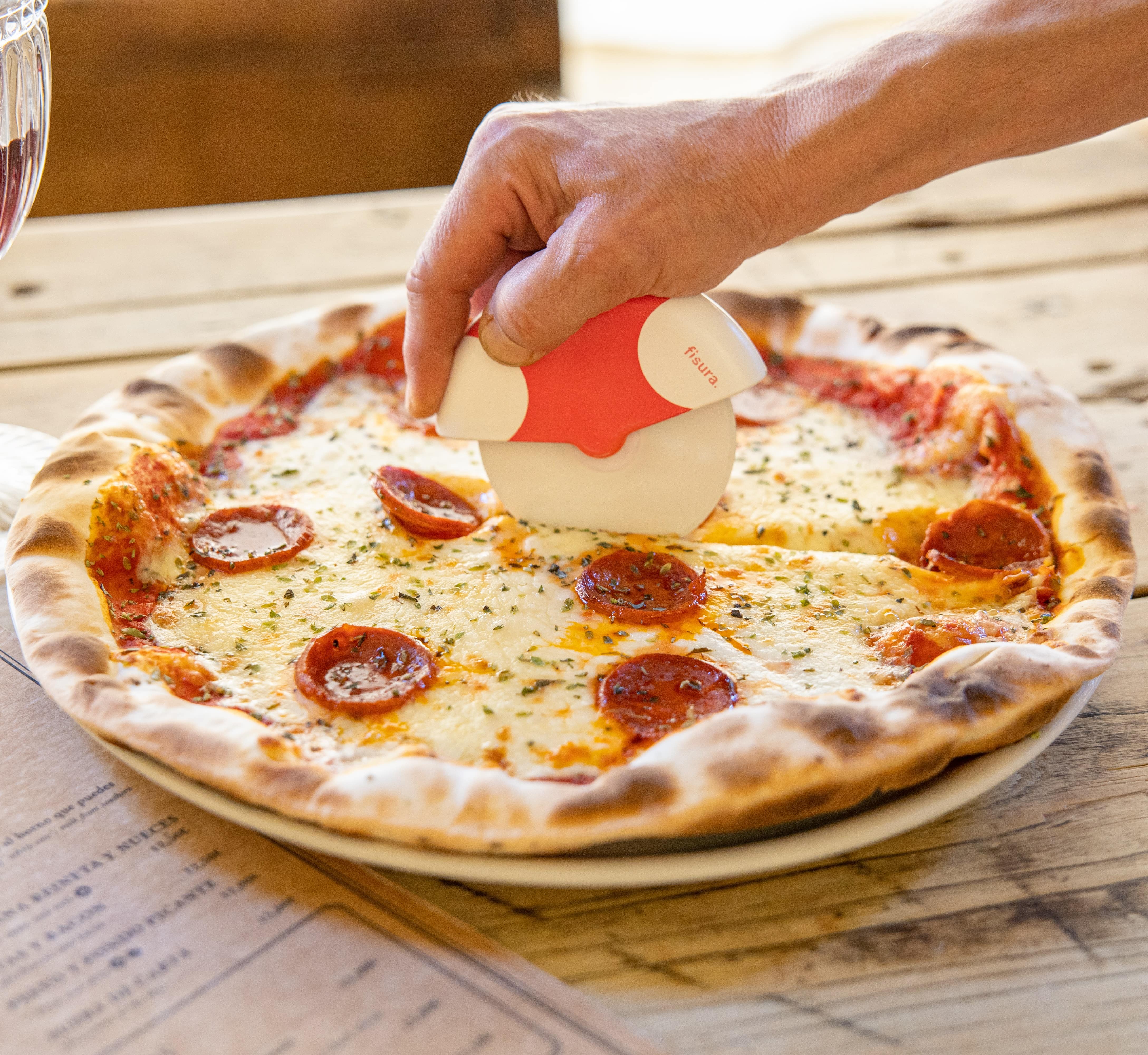 Corta pizza “Seta”