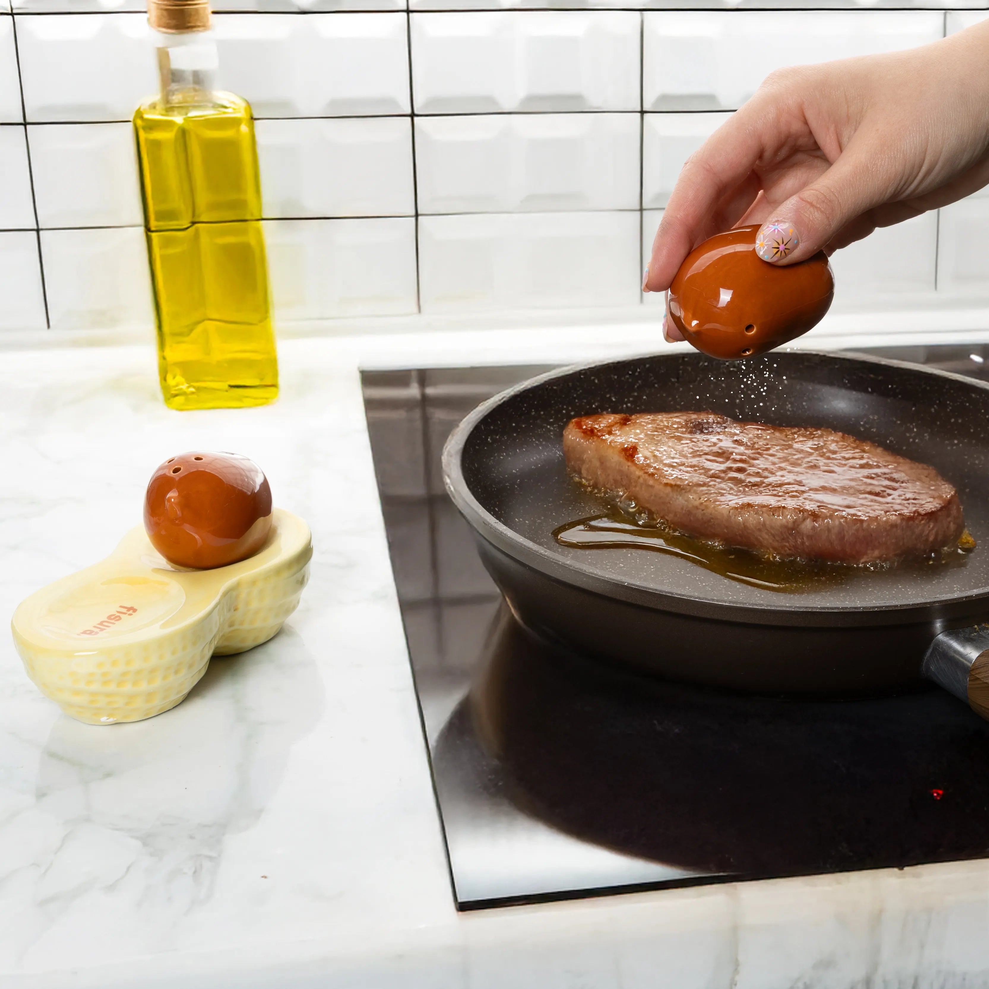 Salero y pimentero “Cacahuete”