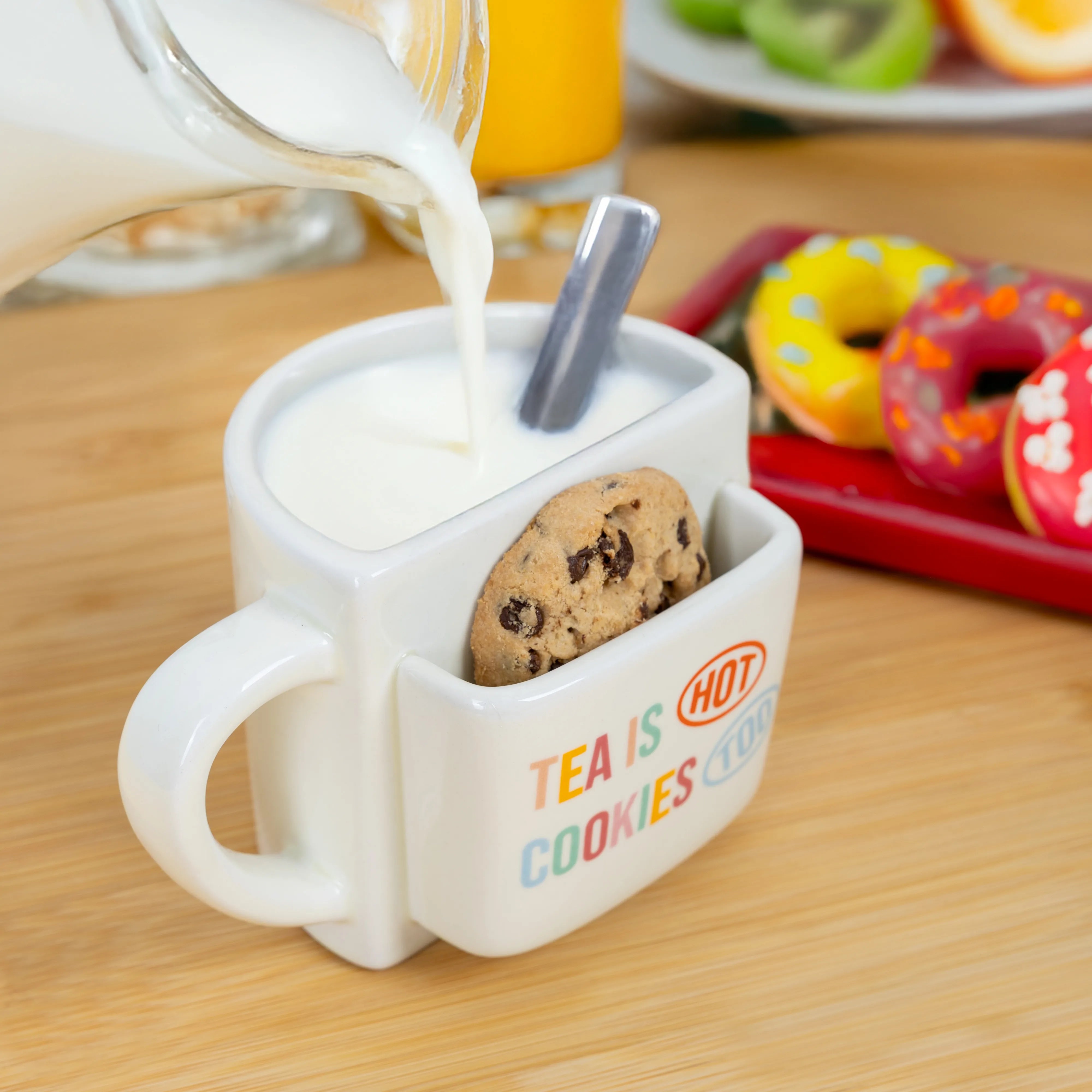 Taza bolsillo "Tea is hot cookies too"
