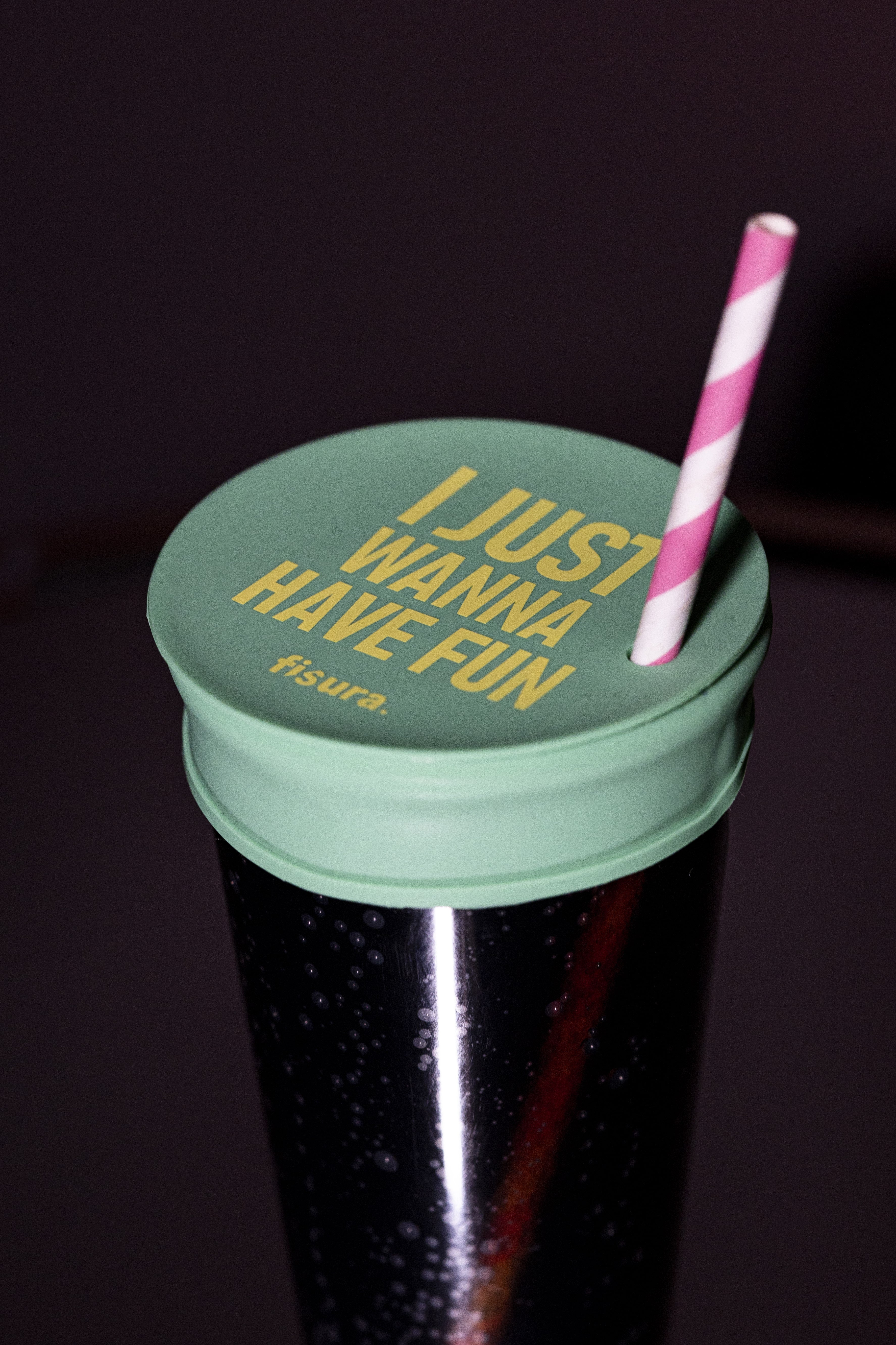 Tapa vasos antidroga “I just wanna have fun”