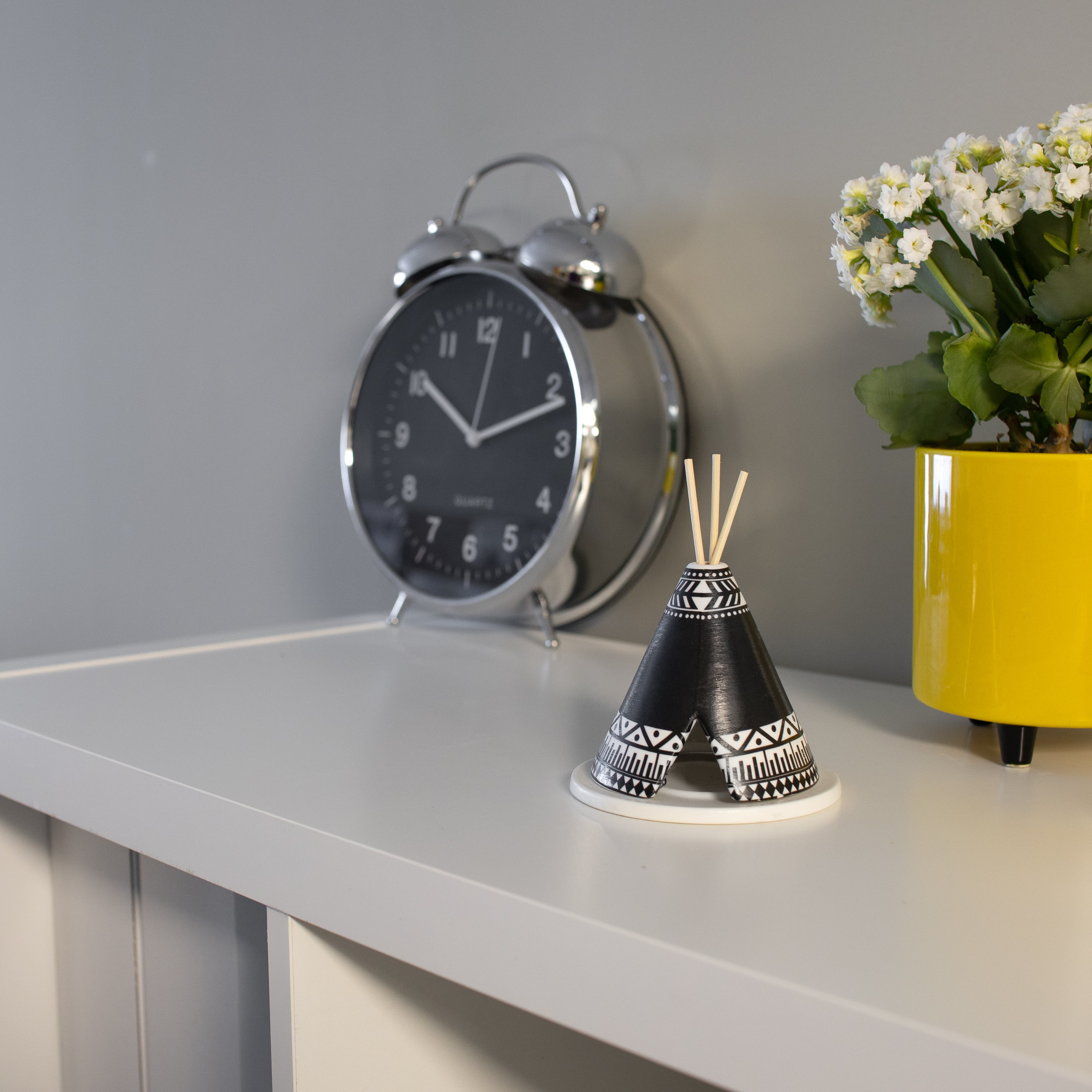 Quemador de Incienso Tipi Negro