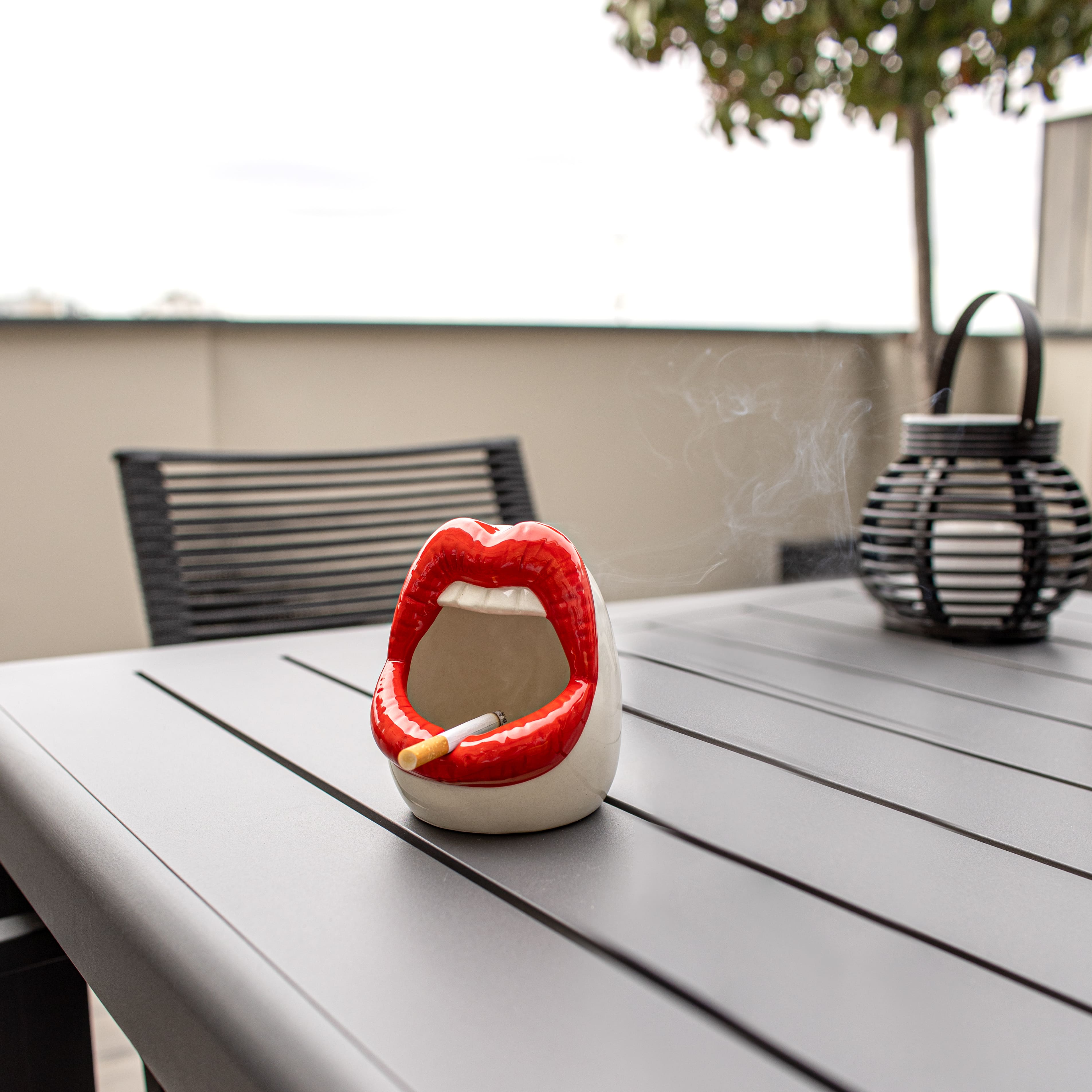 Cenicero "Labios" Rojo
