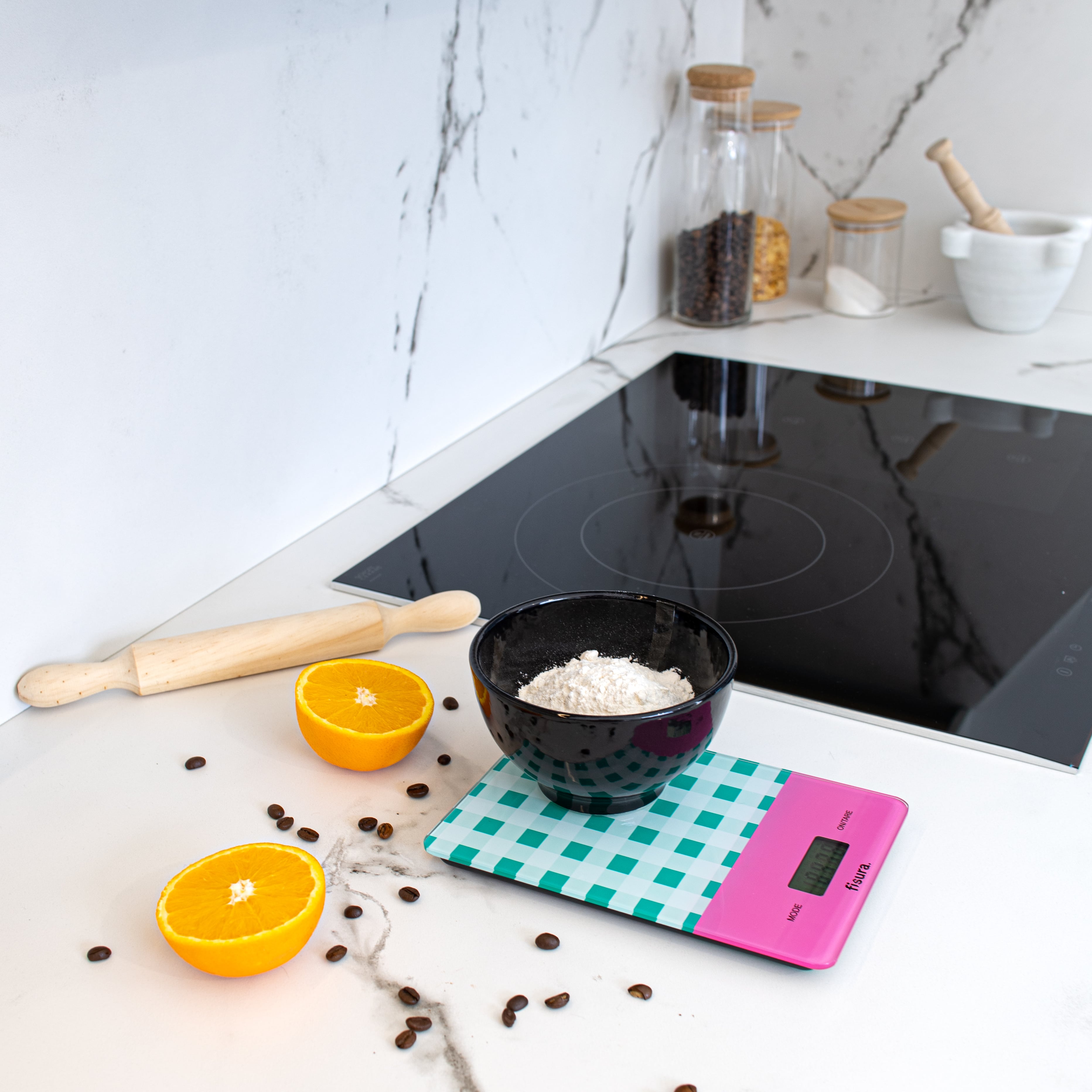 Báscula digital de cocina con estampado vichy verde