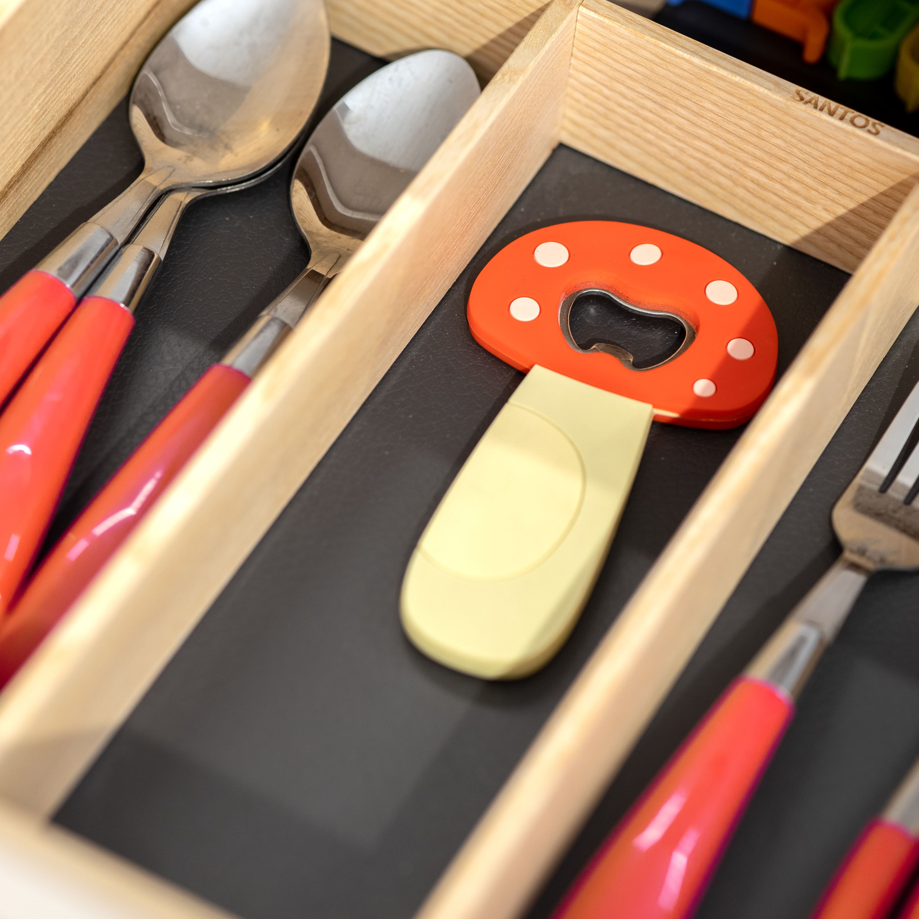 Abridor de botellas "seta"