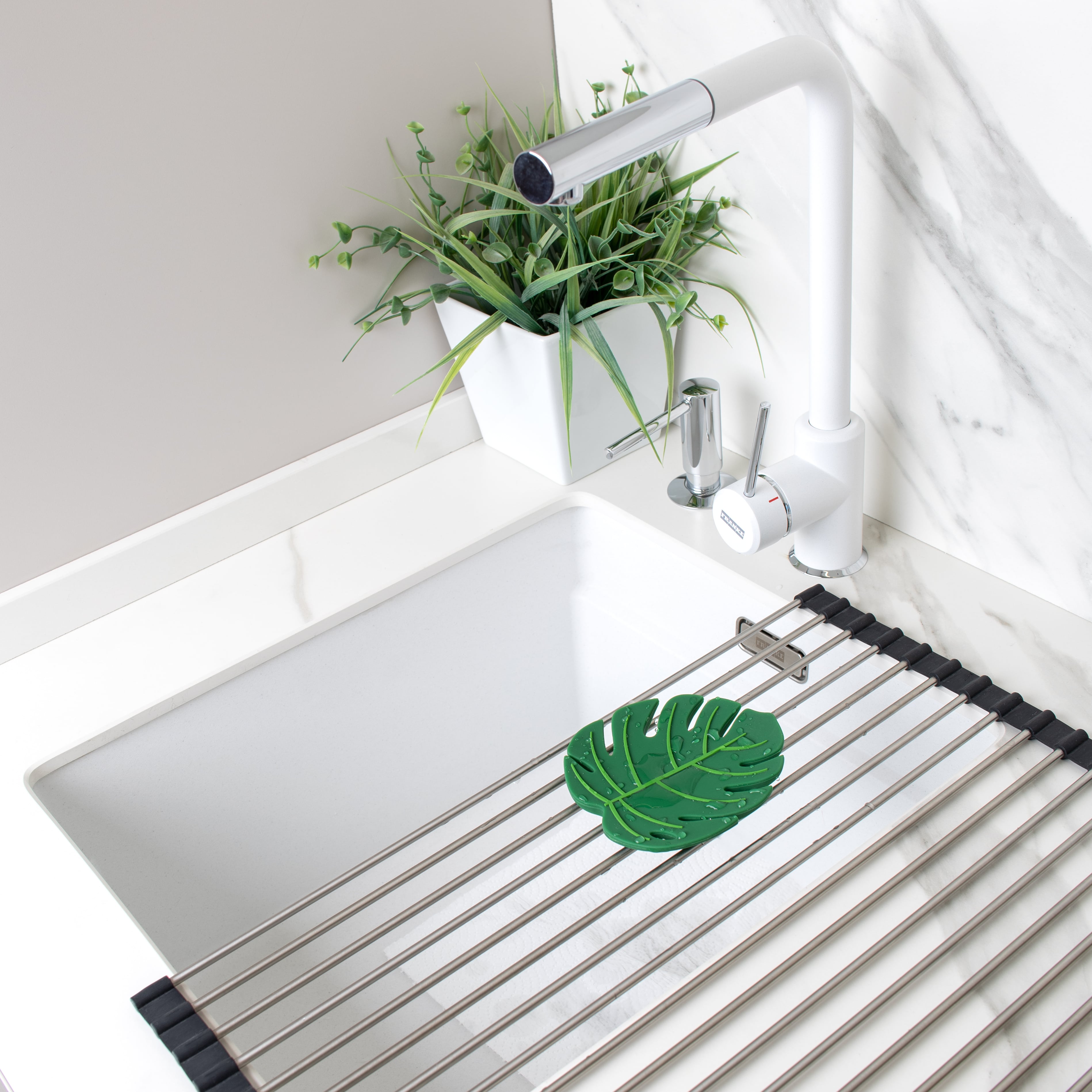 Reposa cucharas "hoja"