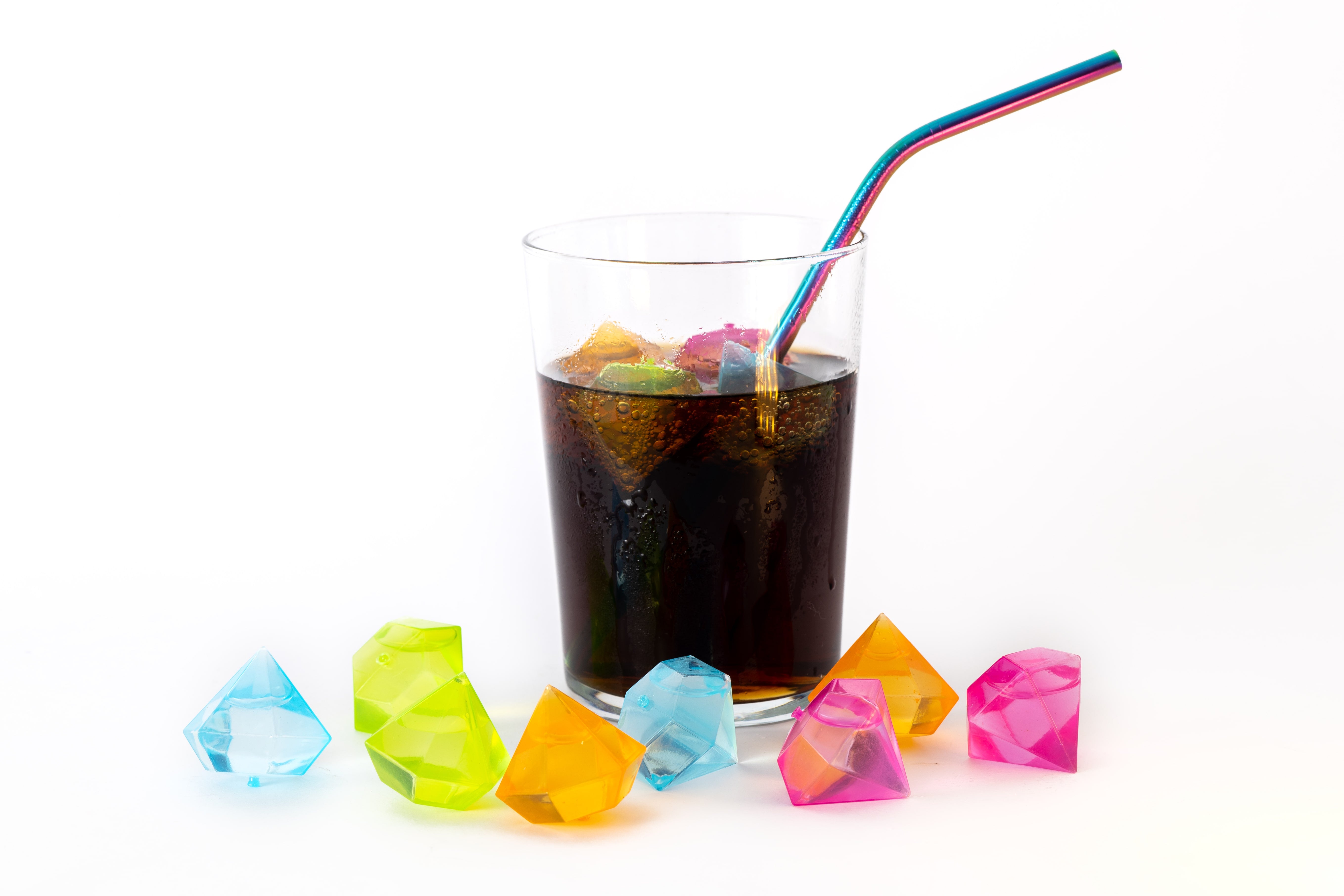Cubitos de hielo “diamantes” - 28 pcs