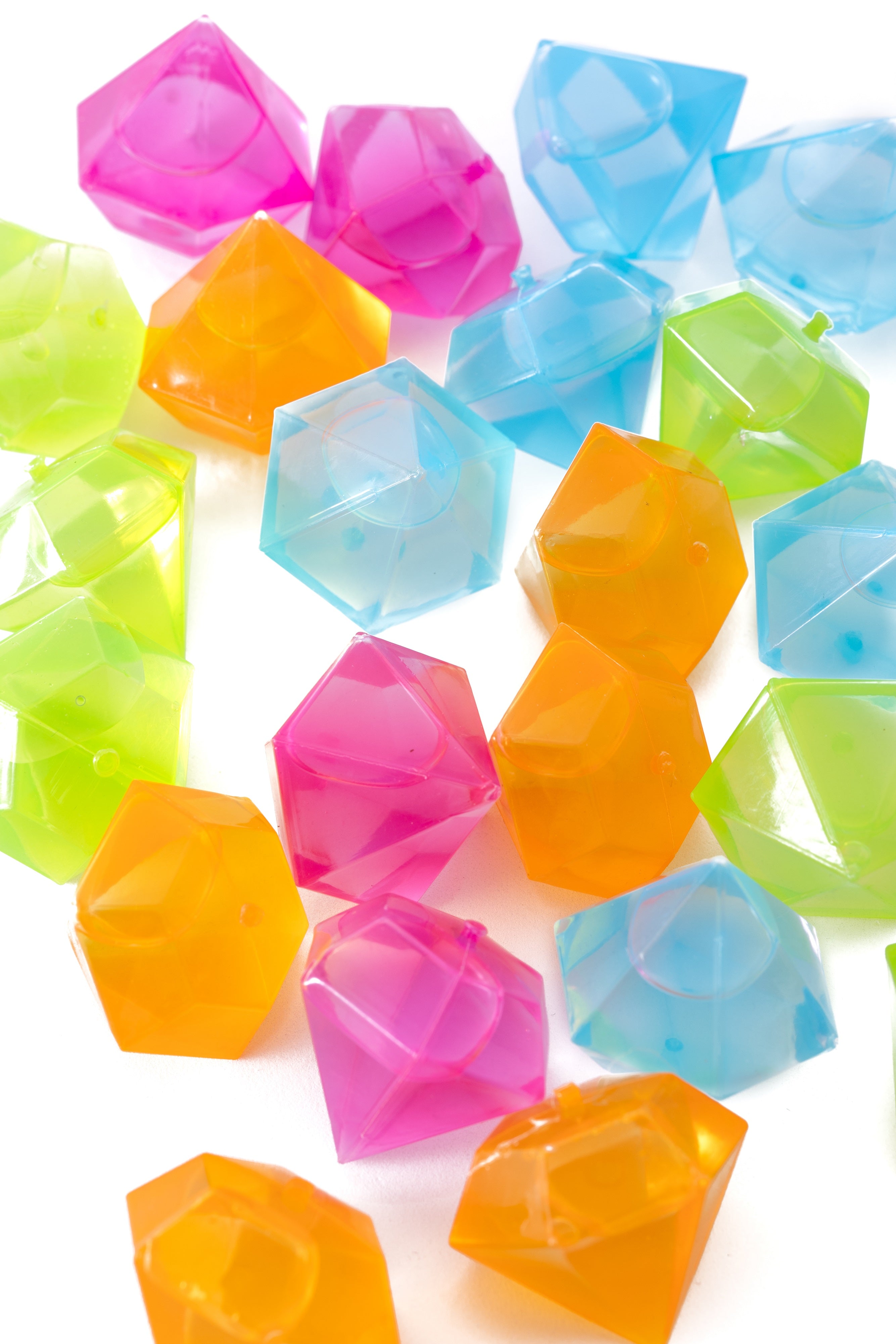 Cubitos de hielo “diamantes” - 28 pcs