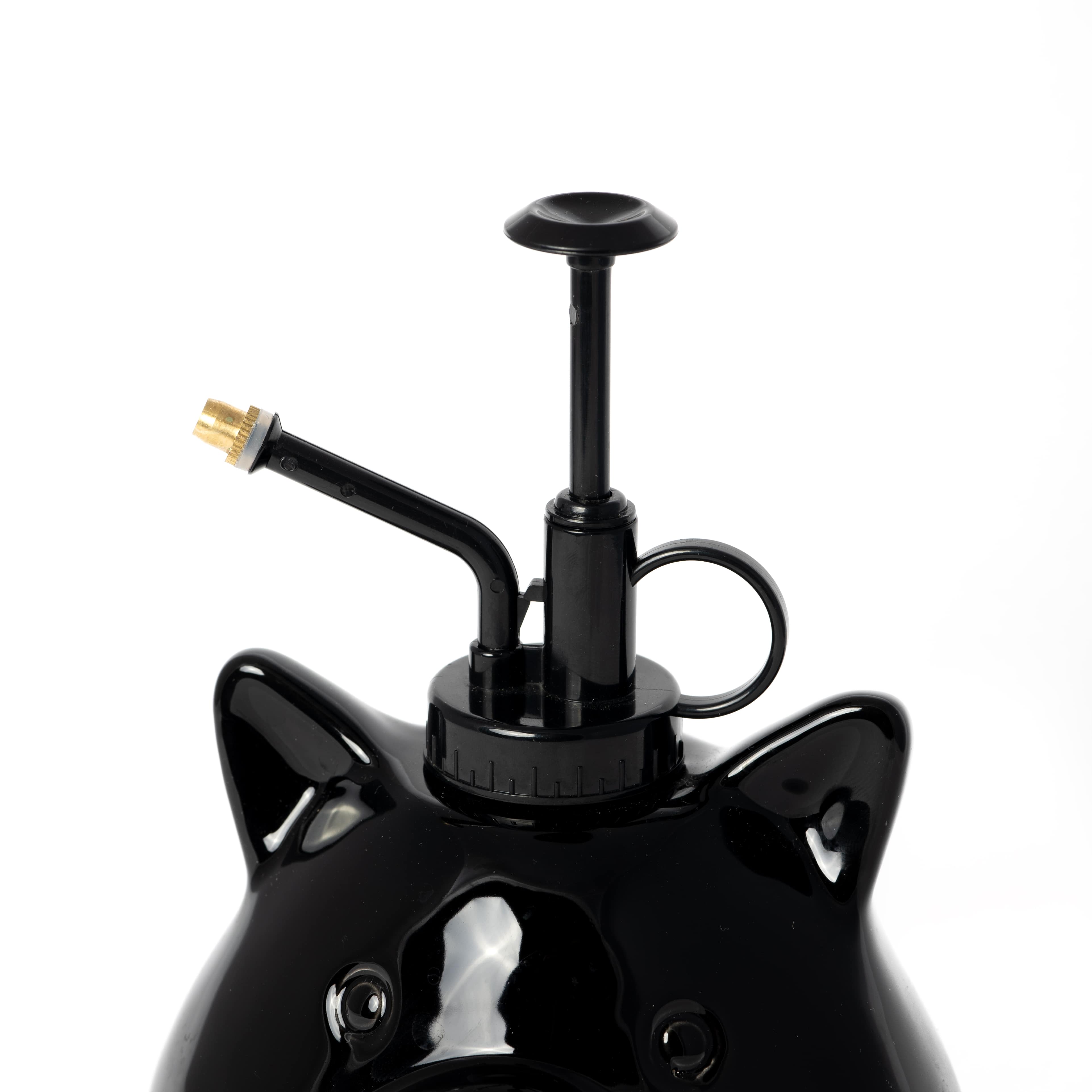 Pulverizador para plantas “gato” negro