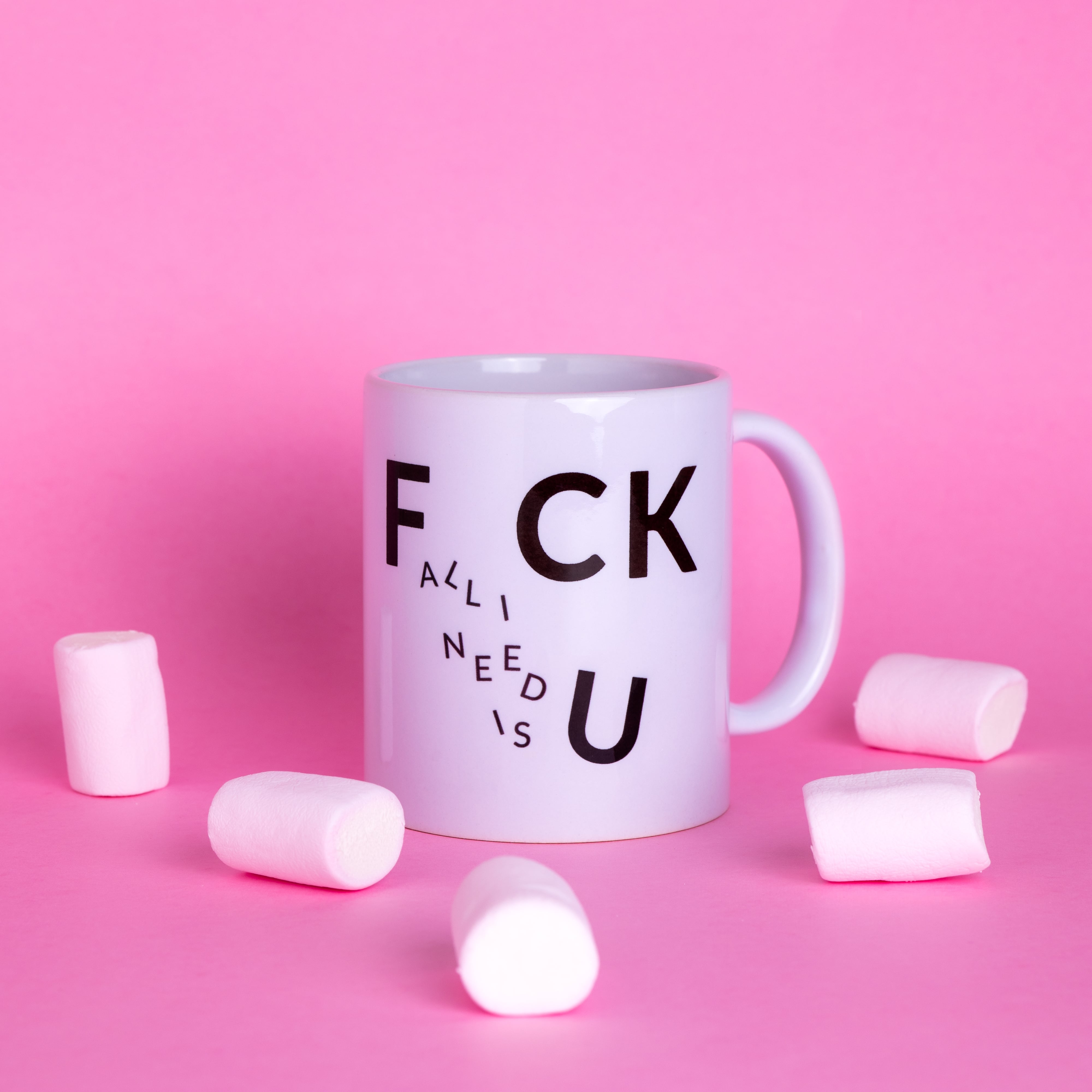 Taza "All I need is u"