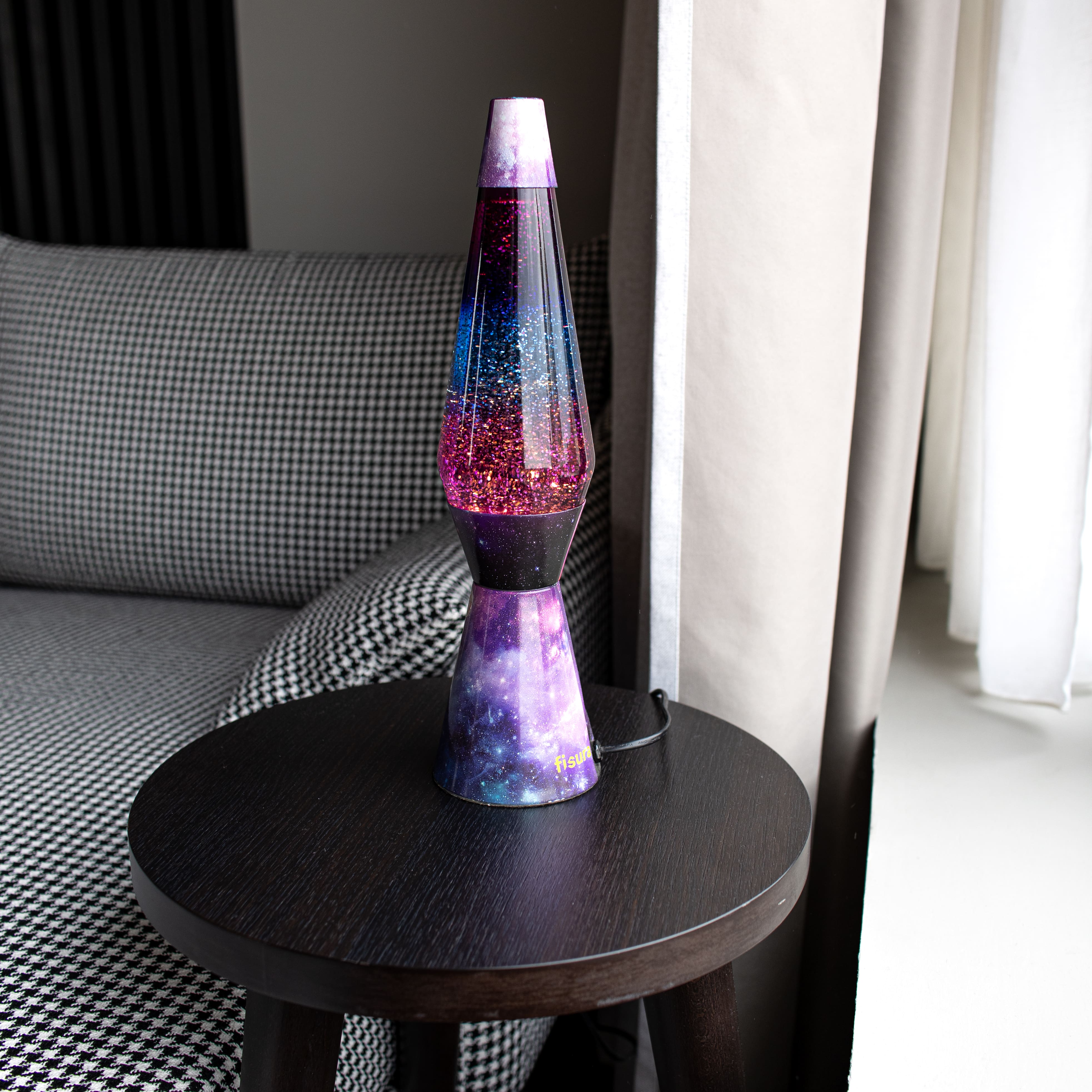 Lámpara de Lava 'Bullet' con base efecto galaxia, líquido morado y purpurina