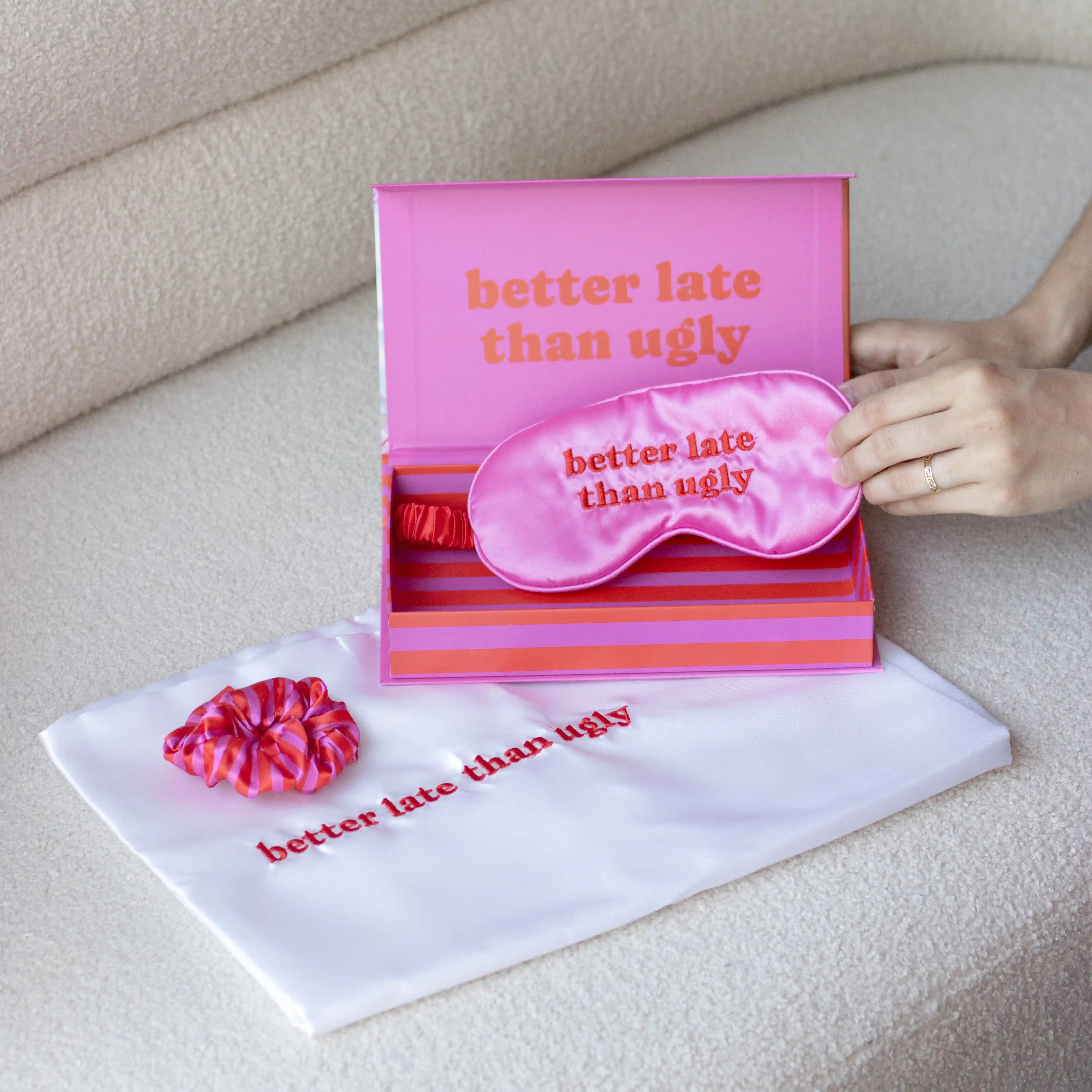 Kit de dormir "better late than ugly"