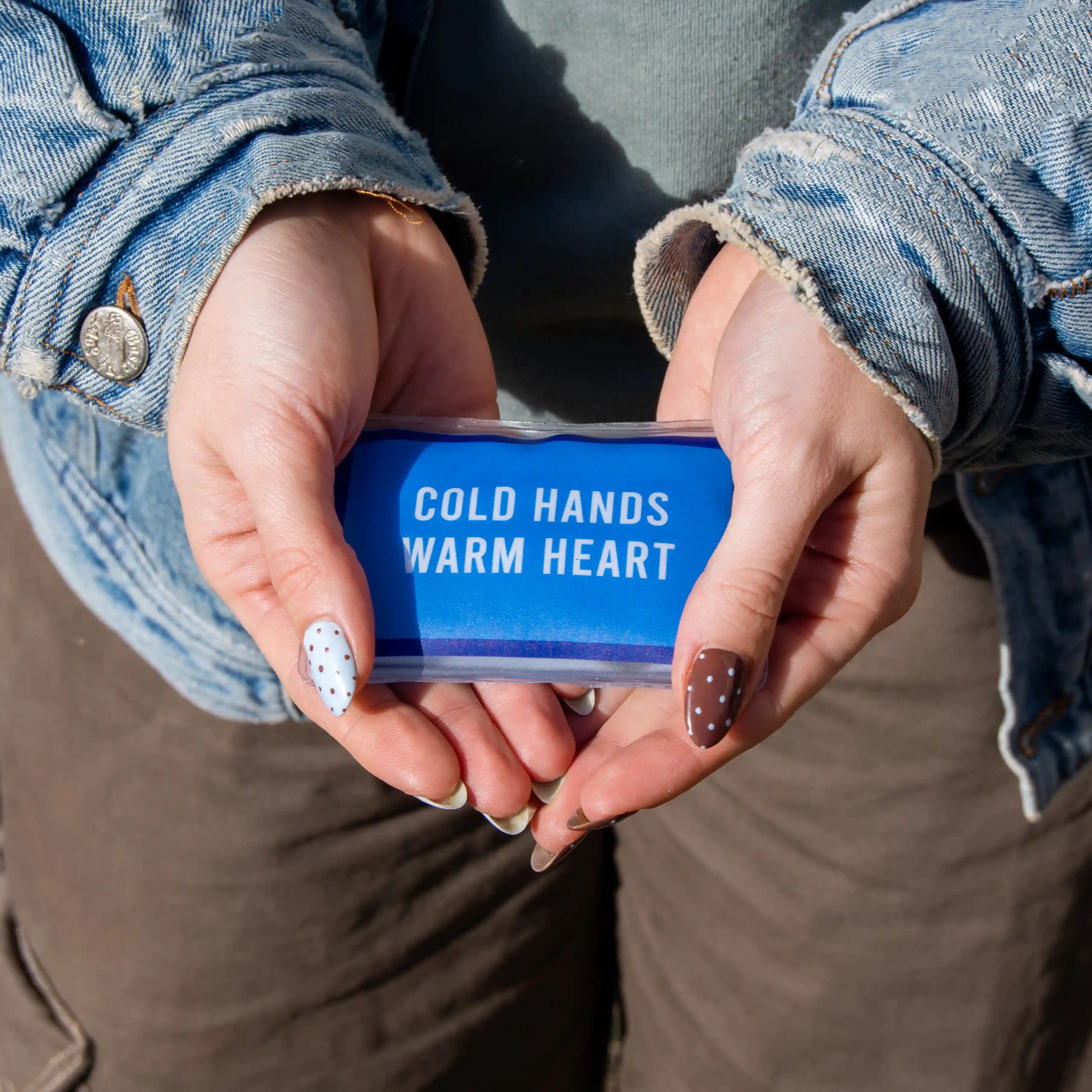 Calentador manos “Cold hands warm heart”