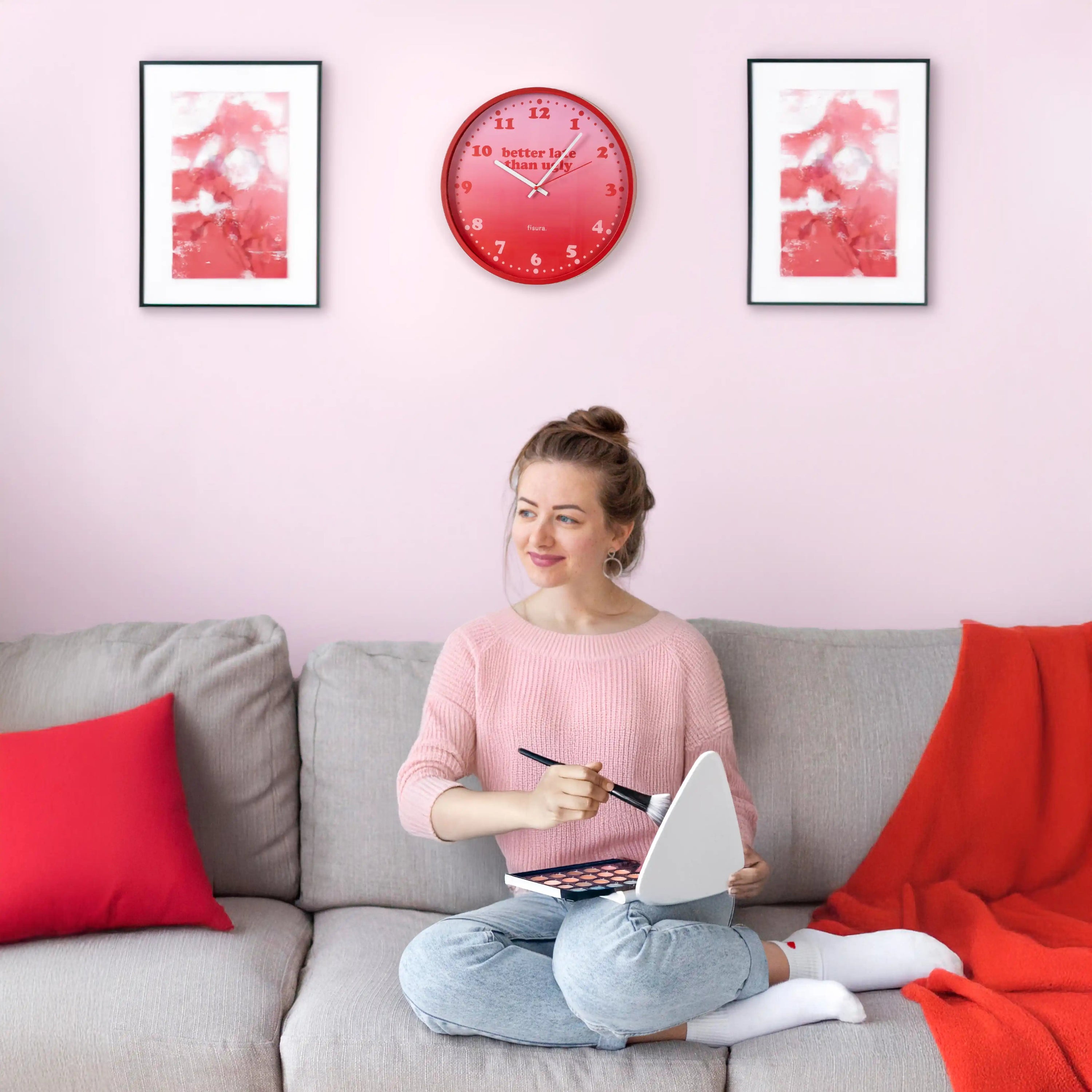 Reloj de pared “Better late than ugly”