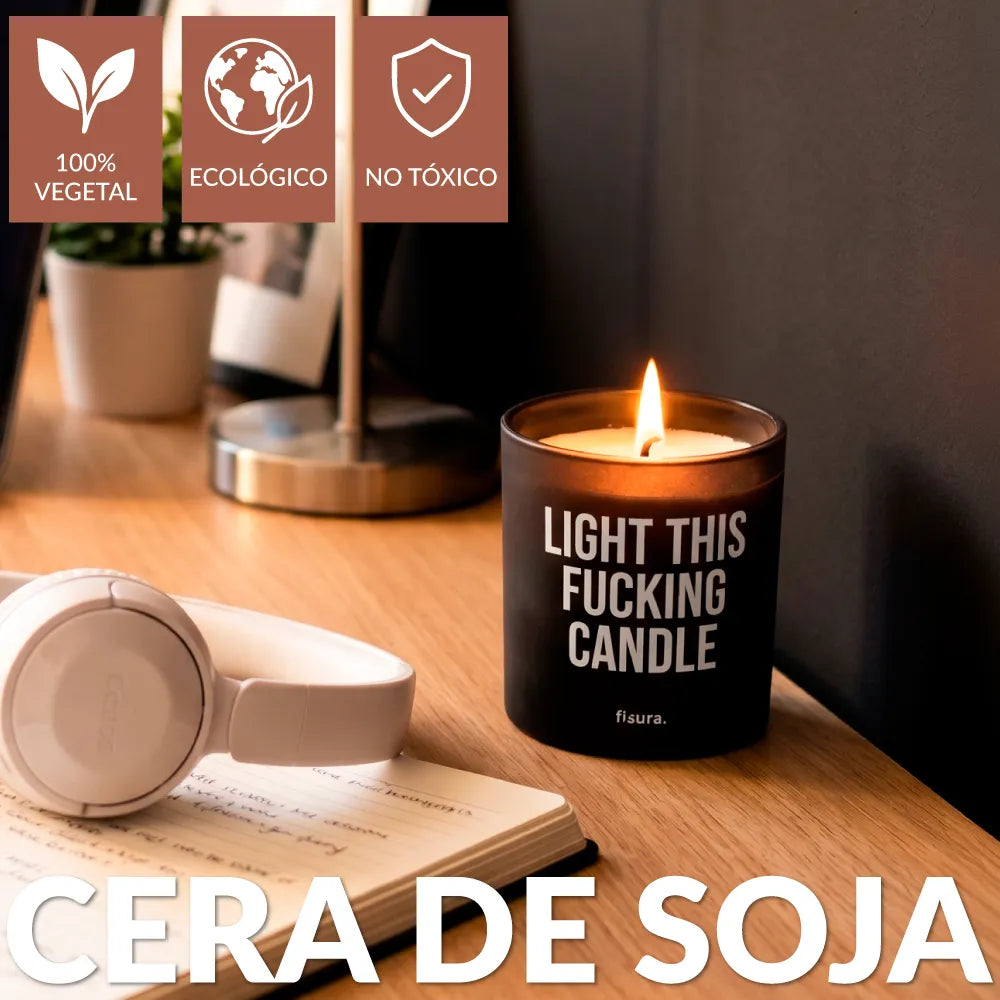 Bougie en verre “Light this fucking candle” – lin frais