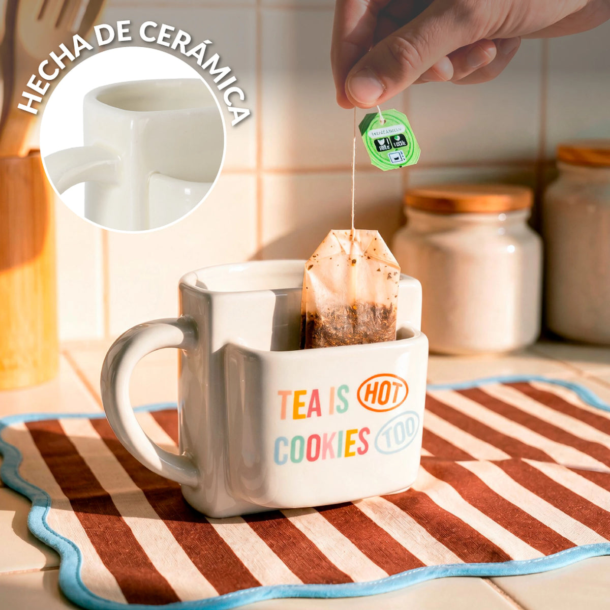 Taza bolsillo "Tea is hot cookies too"