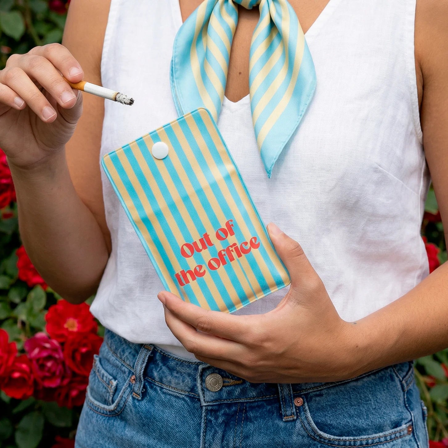 Cenicero portátil “Out of the office”