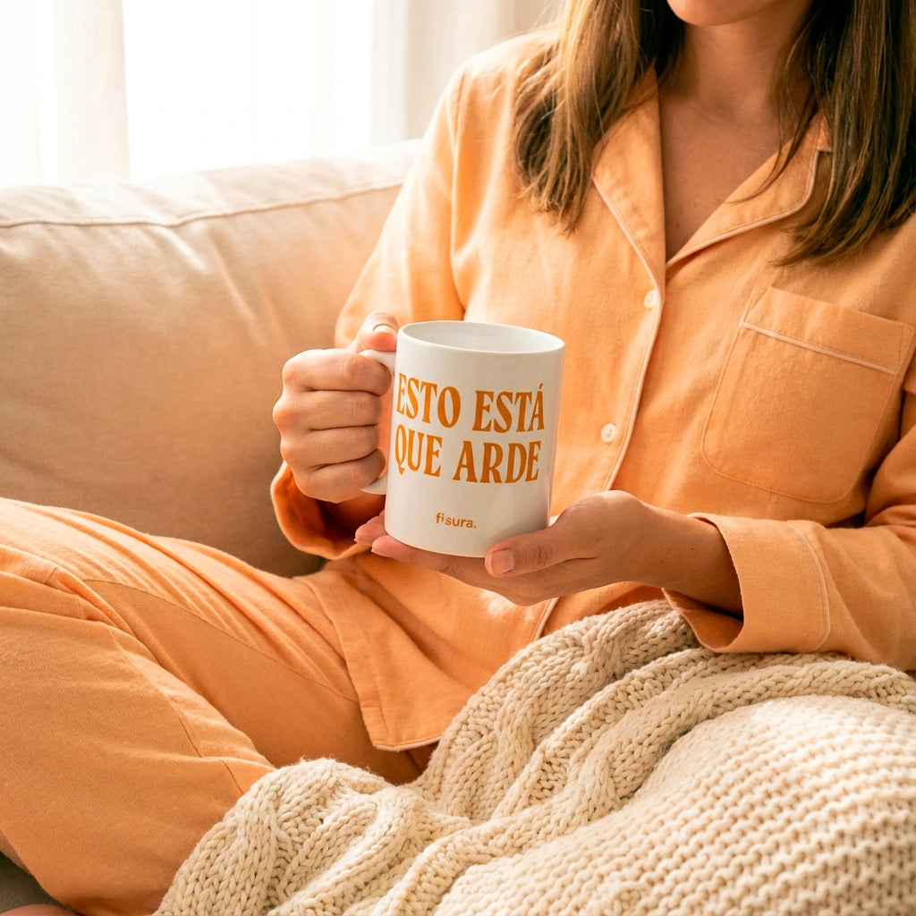 Taza "Esto está que arde"